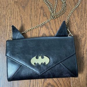 Relisted - Batman Purse with Removable Gold Chain Strap